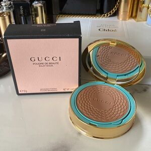 Gucci bronzing powder